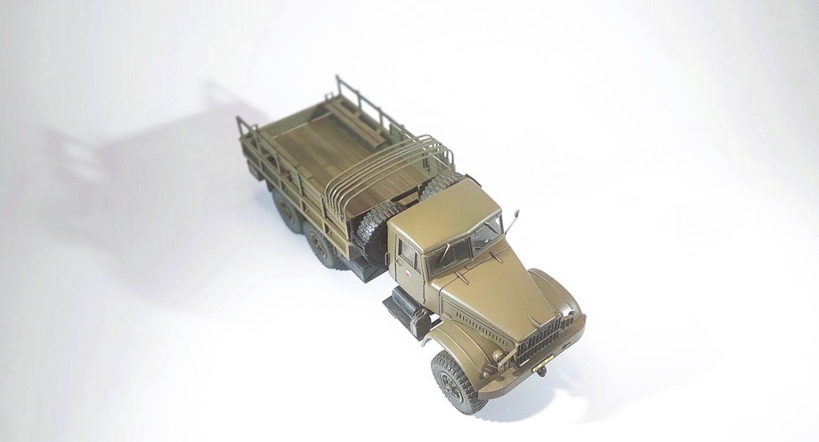 Ťažký náklaďák.jpg